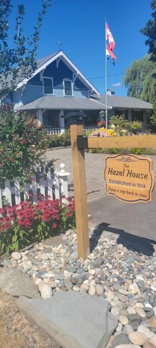 The Hazelhouse Bed & Breakfast Chilliwack Exterior photo